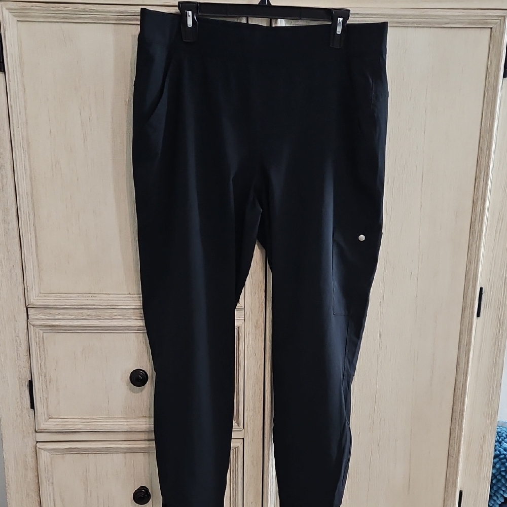 Columbia Women's Black Track Pants
